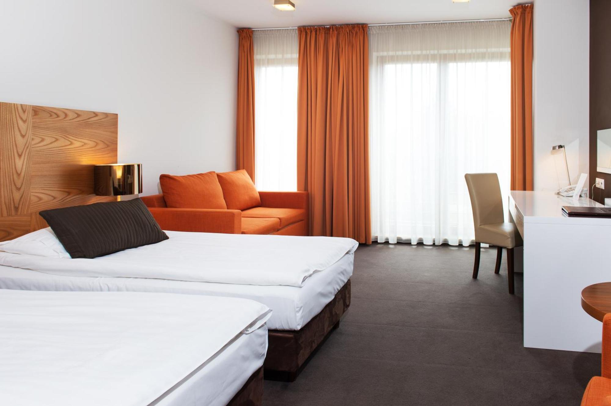 Bazuny Hotel&Spa Косьцежина Екстер'єр фото
